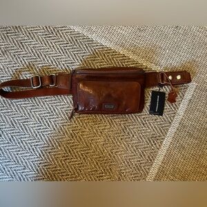 Spike and Barrow Genuine Leather Fanny Pack/Crossbody Bag